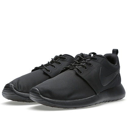 Nike Rosherun 'Triple Black' - Kick Game