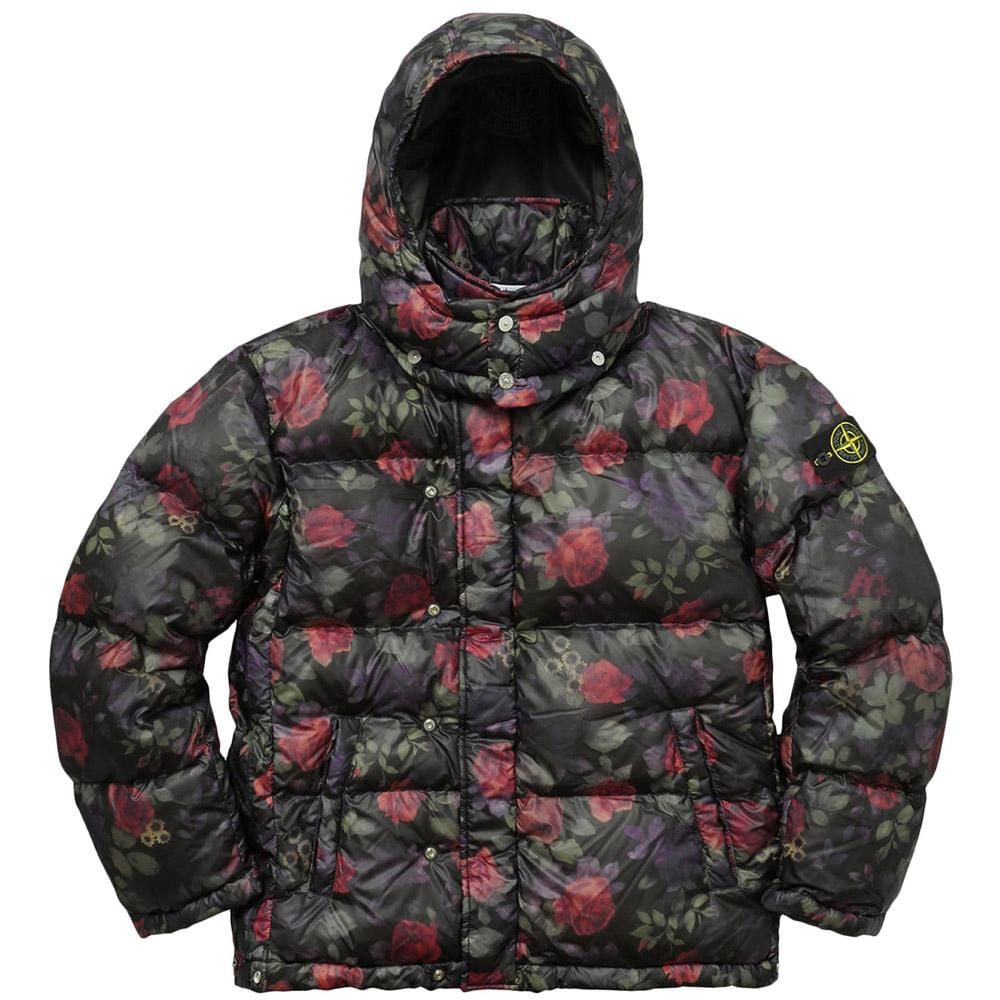 STONE ISLAND FOR SUPREME LAMY COVER Down Jacket in Black - Kick Game