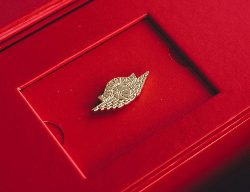 AIR JORDAN 2 RETRO JUST DON "BEACH" BOX SET - Kick Game