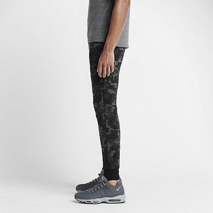 NIKE TECH FLEECE CAMO MEN'S TROUSERS - Medium Ash Black - Kick Game