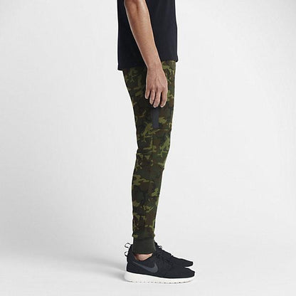 NIKE TECH FLEECE CAMO MEN'S TROUSERS - Sequoia Black - Kick Game