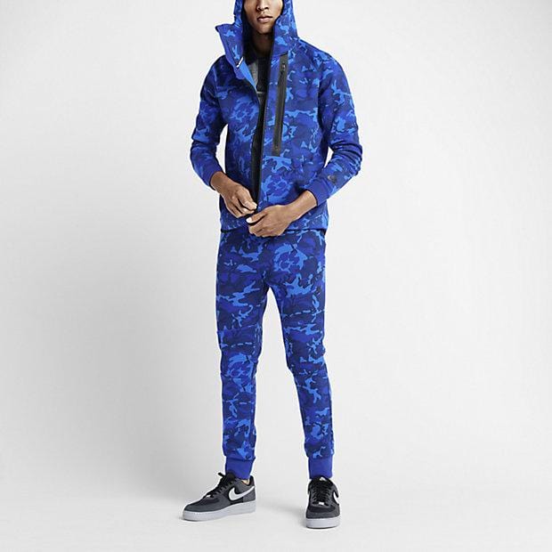 NIKE TECH FLEECE CAMO MEN'S TROUSERS - Deep Royal Blue - Kick Game