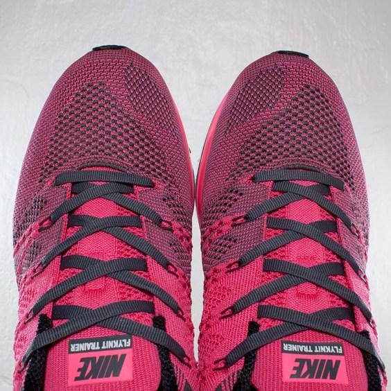 Nike Pink Flash – Kick