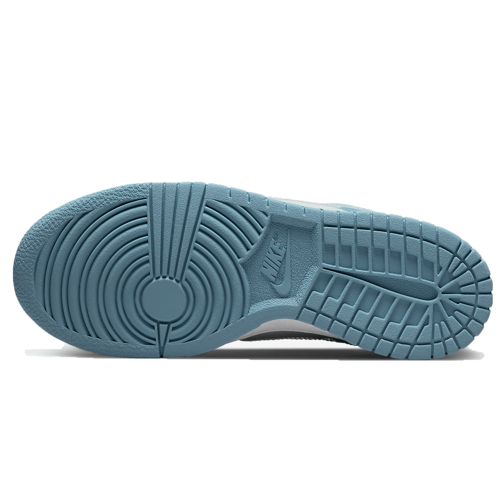 Clear nike shoes deals 218