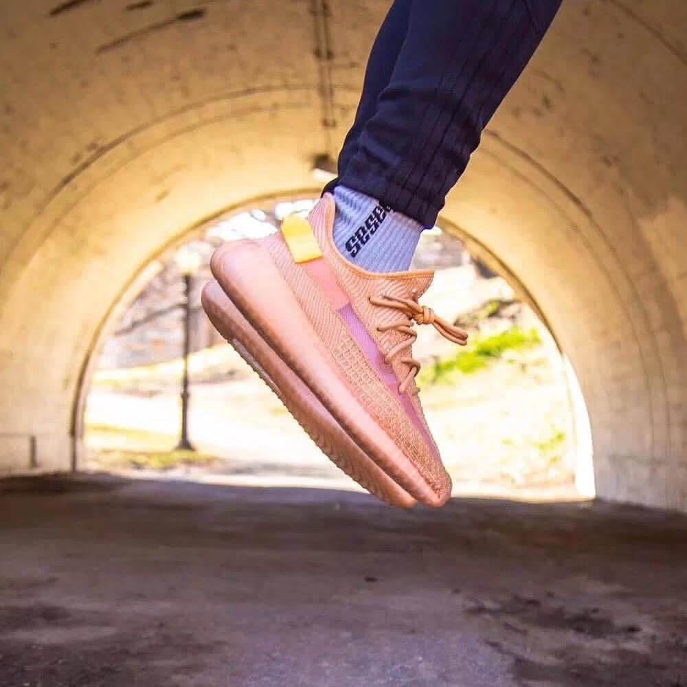 Adidas Yeezy Boost 350 V2 Clay - Kick Game