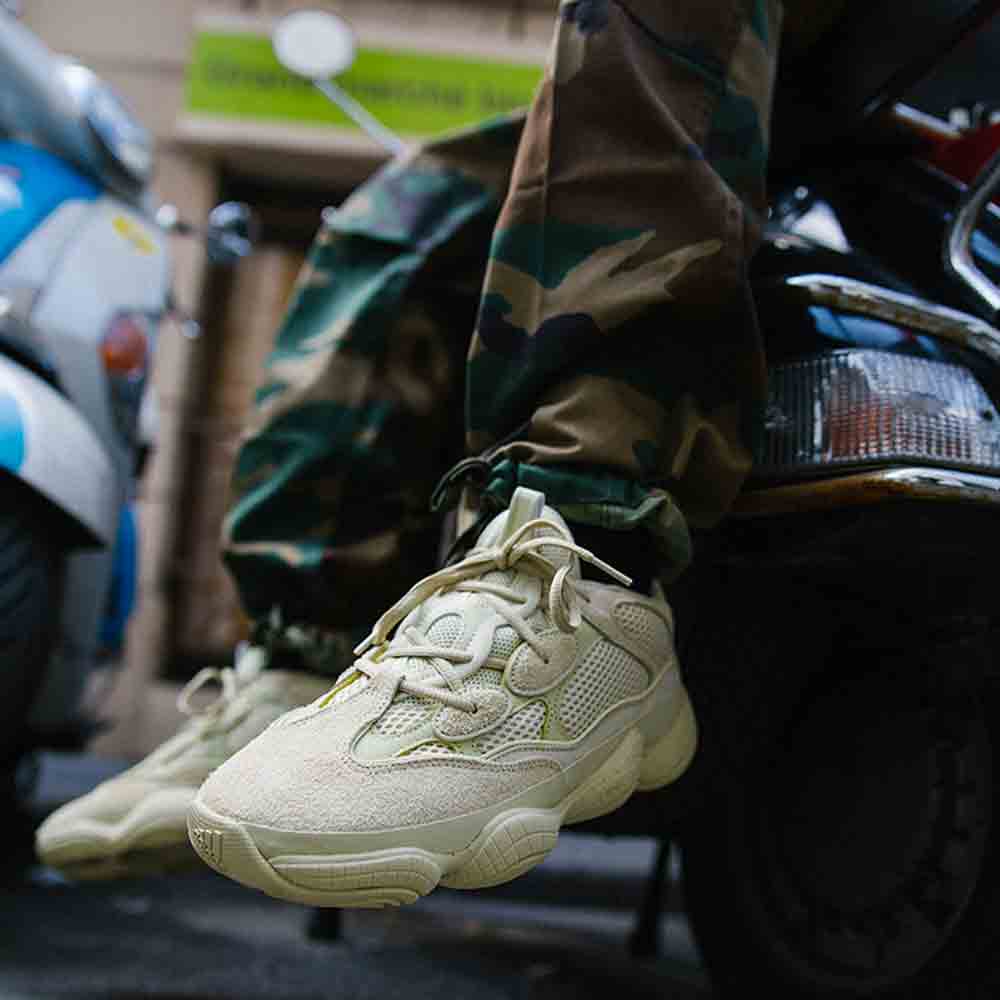 Adidas yeezy 500 supermoon yellow 5.5 Clearance