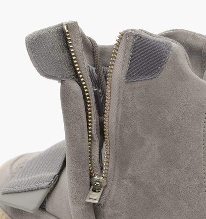 Adidas Originals Yeezy 750 Boost Light Grey-Gum - Kick Game