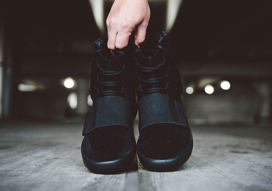 Adidas Yeezy Boost 750 Black - Kick Game