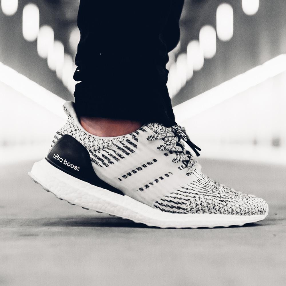 Adidas Ultra Boost 3.0 Oreo - Kick Game