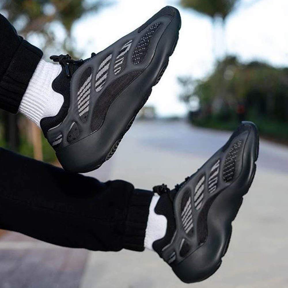 Yeezy 700 V3 'Alvah' - Kick Game