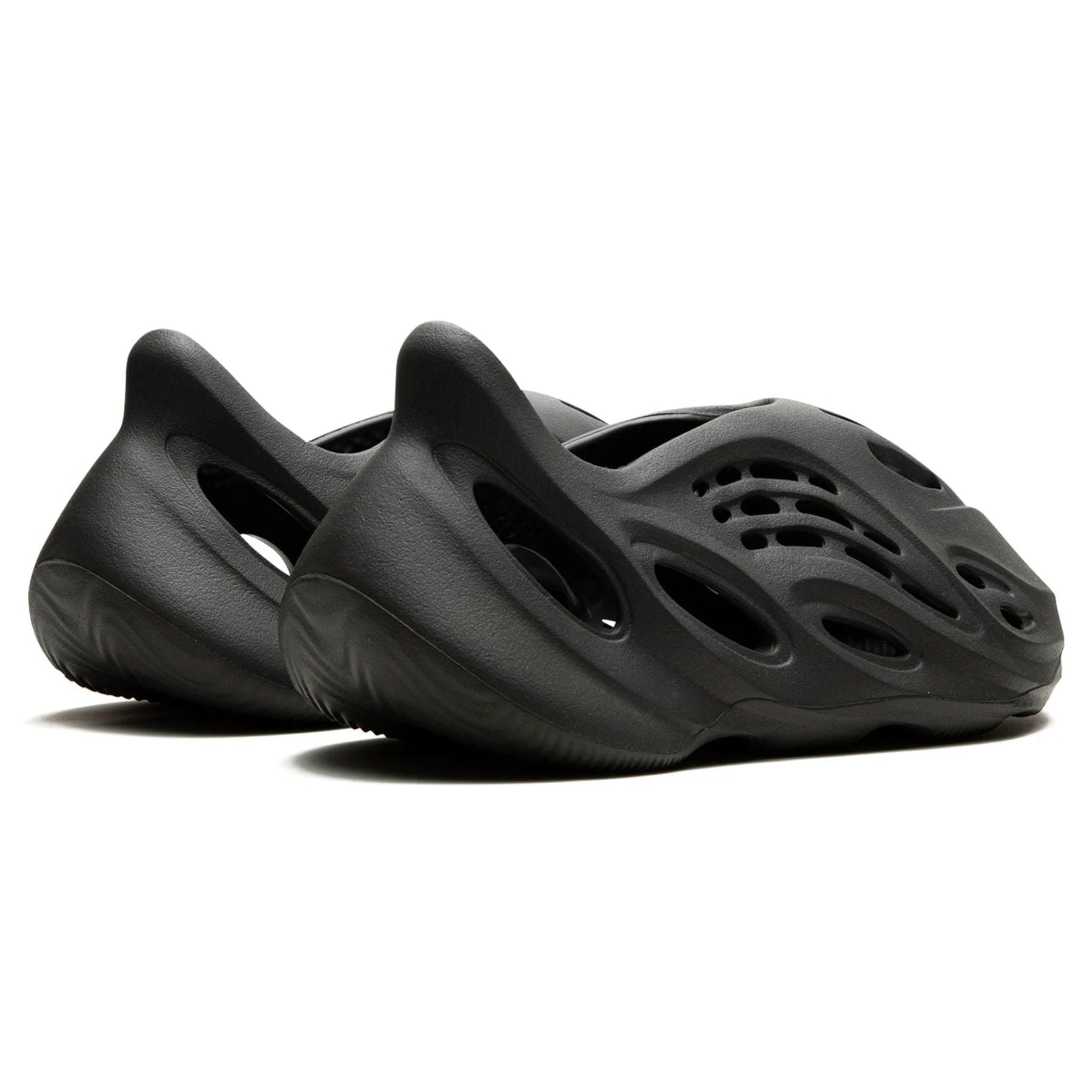 adidas Yeezy Foam Runner 'Carbon' - Kick Game