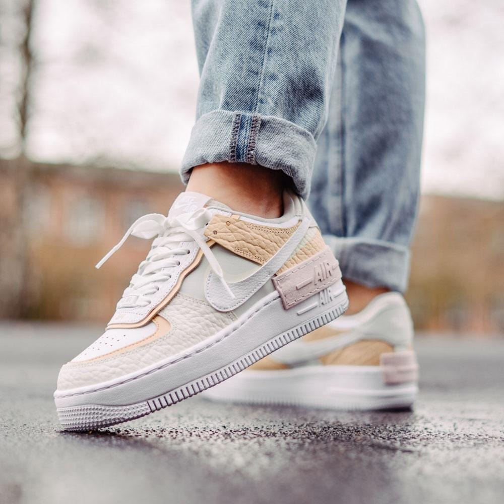 Nike Wmns Air Force Shadow SE 'Spruce Aura' — Kick Game