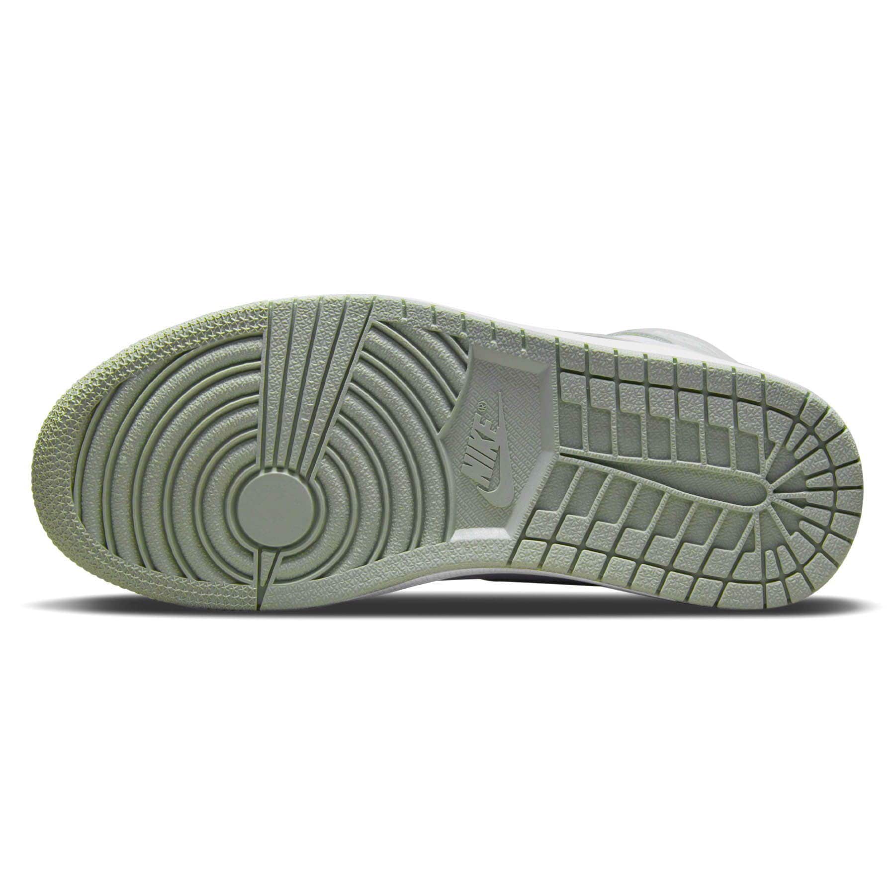 Air Jordan 1 Retro High Wmns OG 'Seafoam' - Kick Game