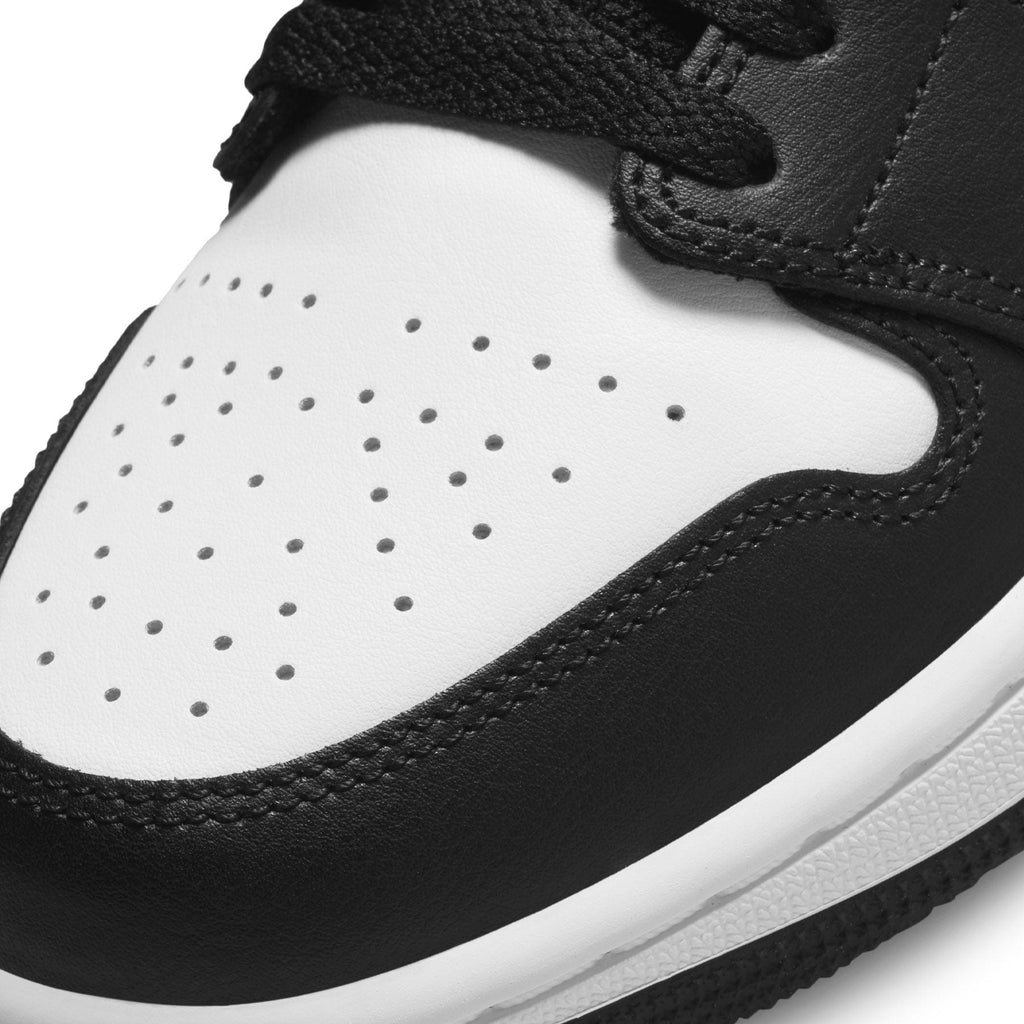 Nike Jordan print to hem Low Wmns 'Black University Blue' - UrlfreezeShops