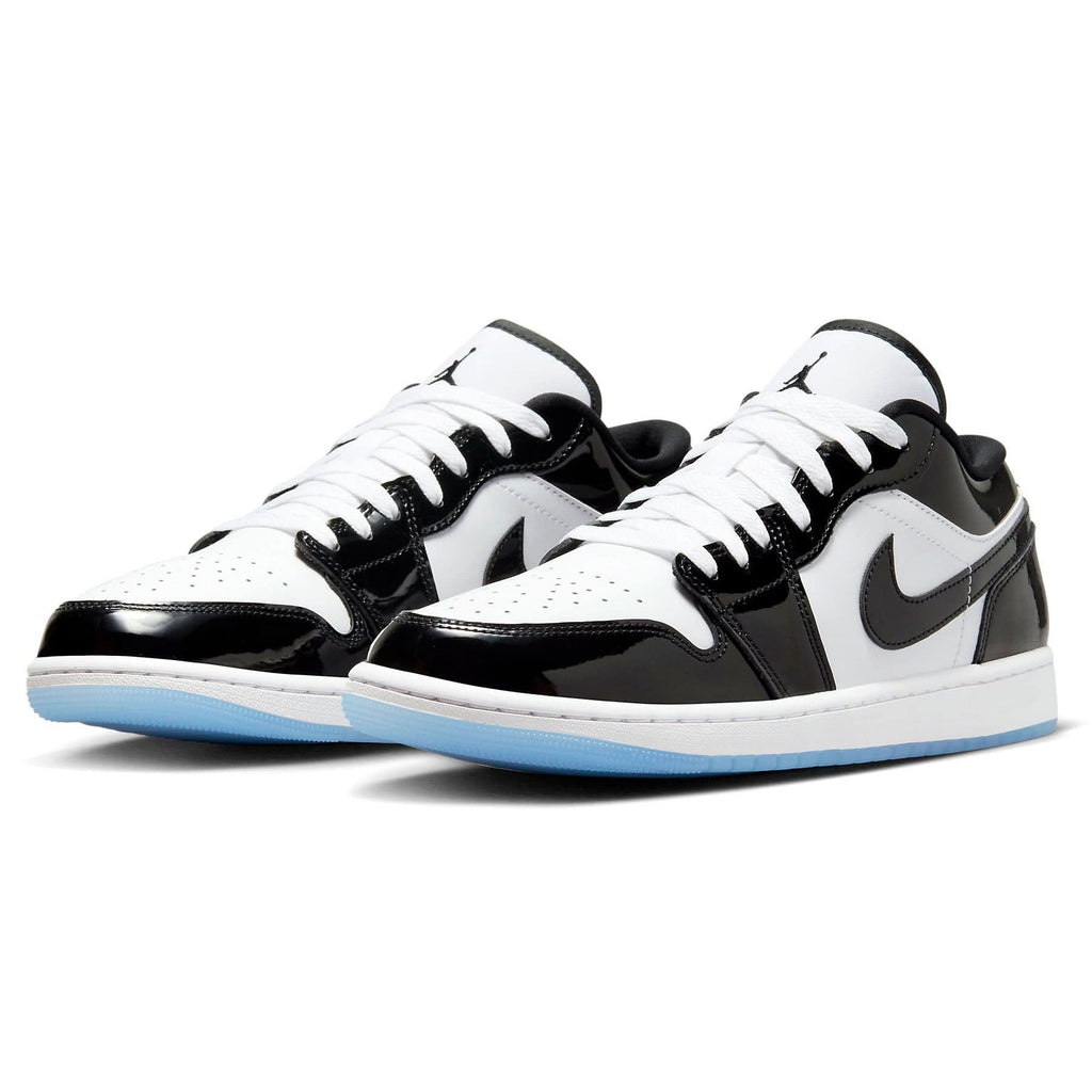 Checking out the Jordan collection Low SE 'Concord' - UrlfreezeShops