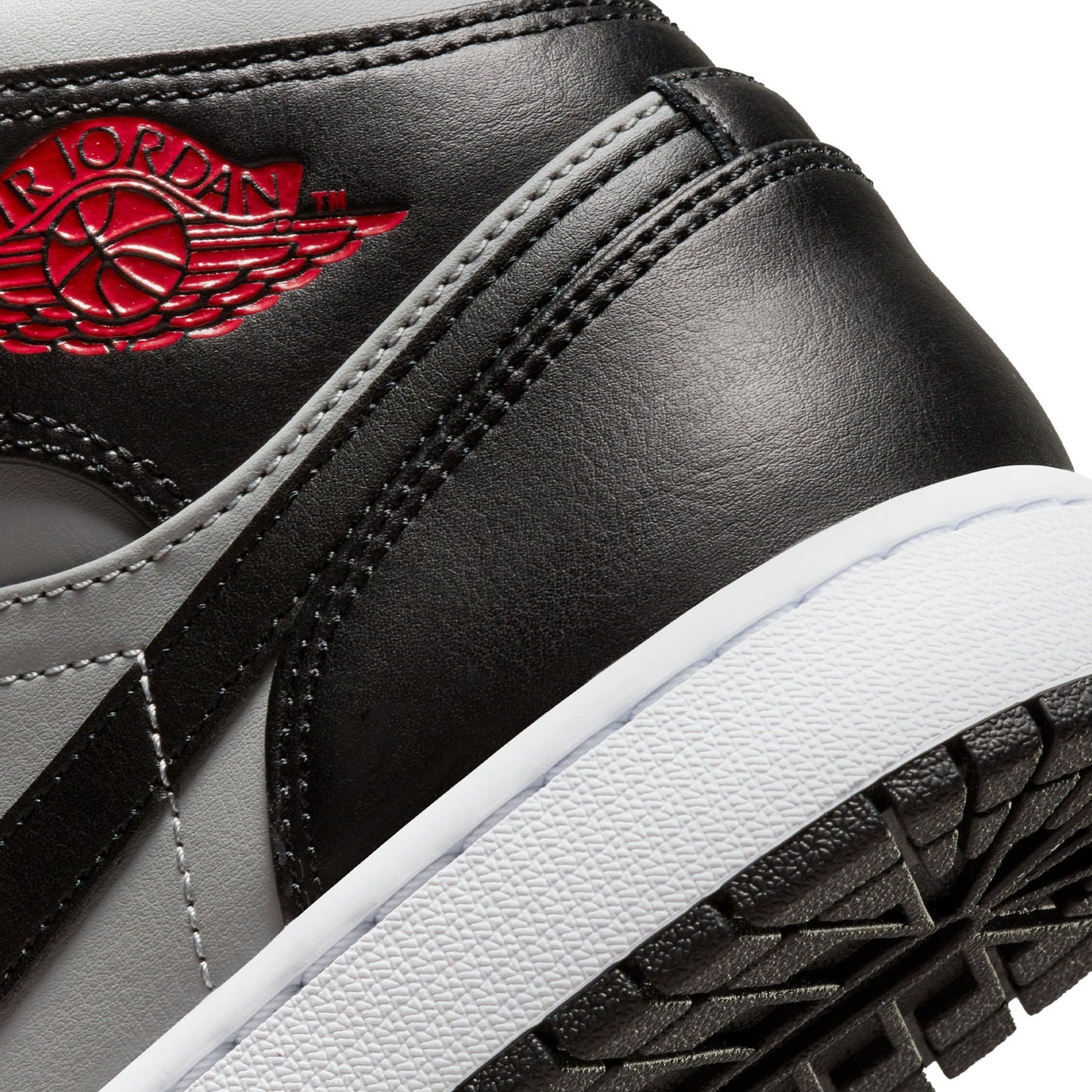 Air Jordan 1 Mid 'Shadow' - Kick Game