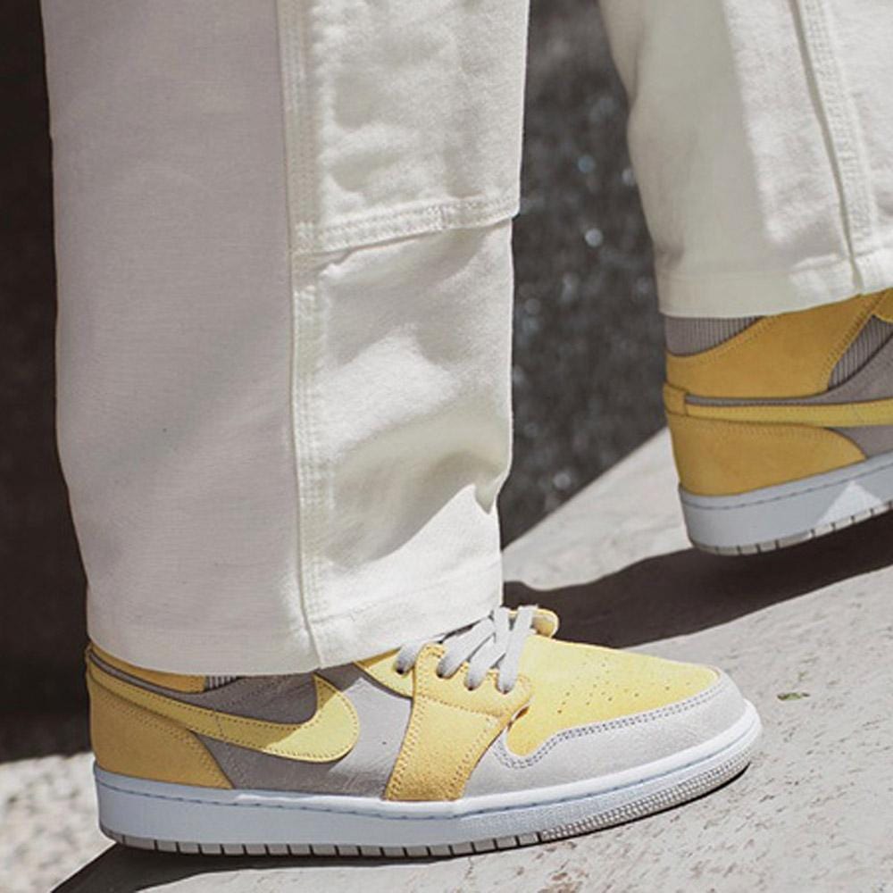 Air Jordan 1 Mid SE Grey Fog Lemon Wash - Kick Game