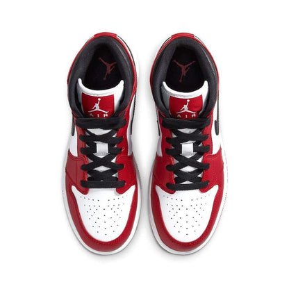 Air Jordan 1 Mid GS Chicago - Kick Game
