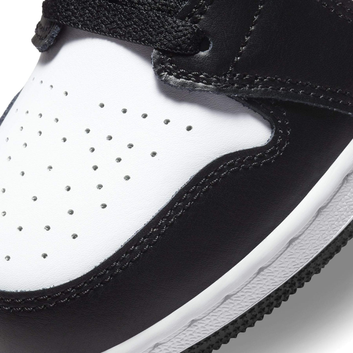 Air Jordan 1 Mid GS 'Racer Blue' - Kick Game