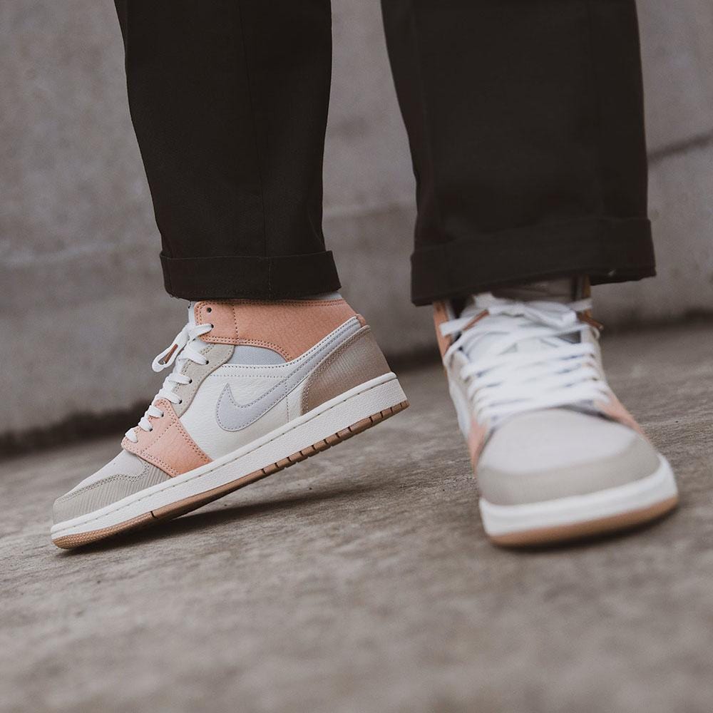 Air Jordan Mid 'Milan' — Kick Game - Main Image