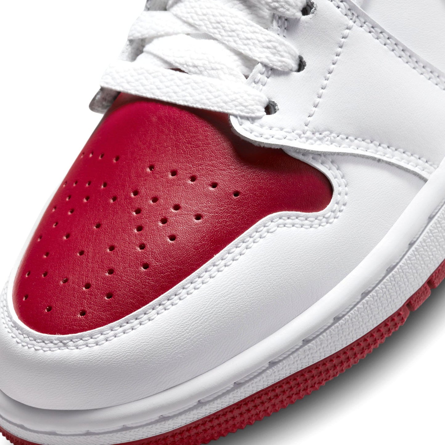 Air Jordan 1 Mid Wmns 'Reverse Chicago' - Kick Game