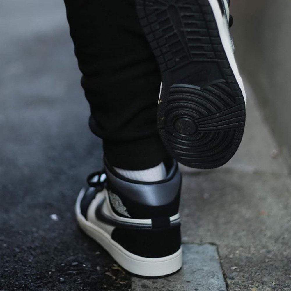 Air Jordan Mid SE 'Satin Smoke Grey' — Kick Game1