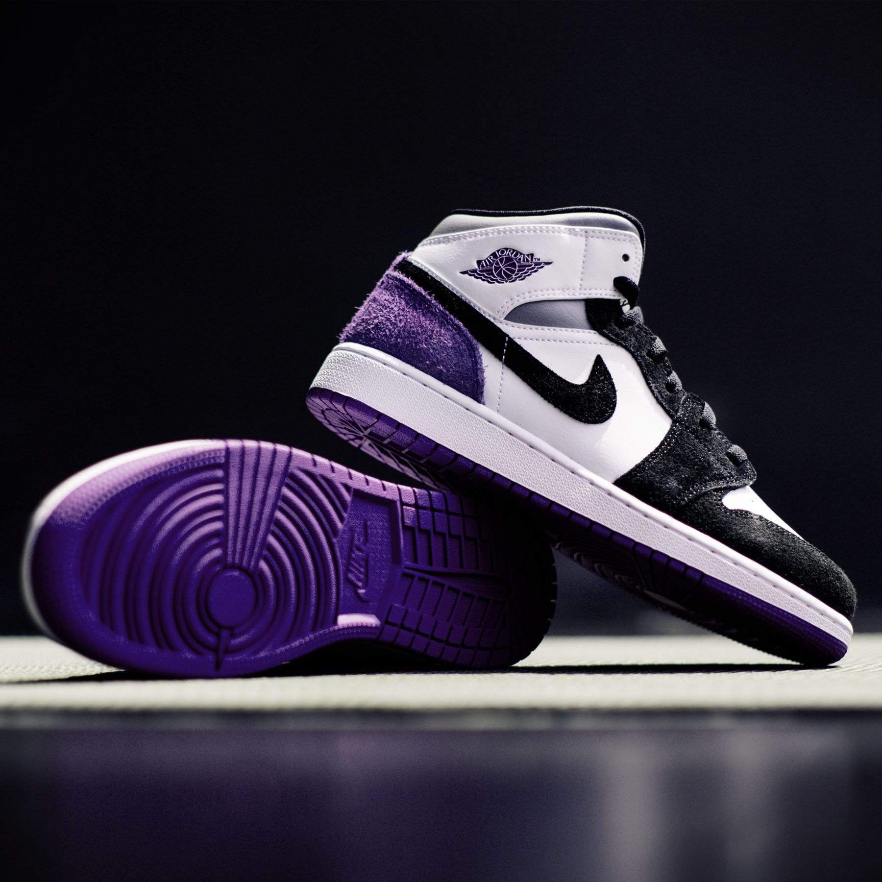 Air Jordan 1 Mid SE GS 'Varsity Purple' - Kick Game