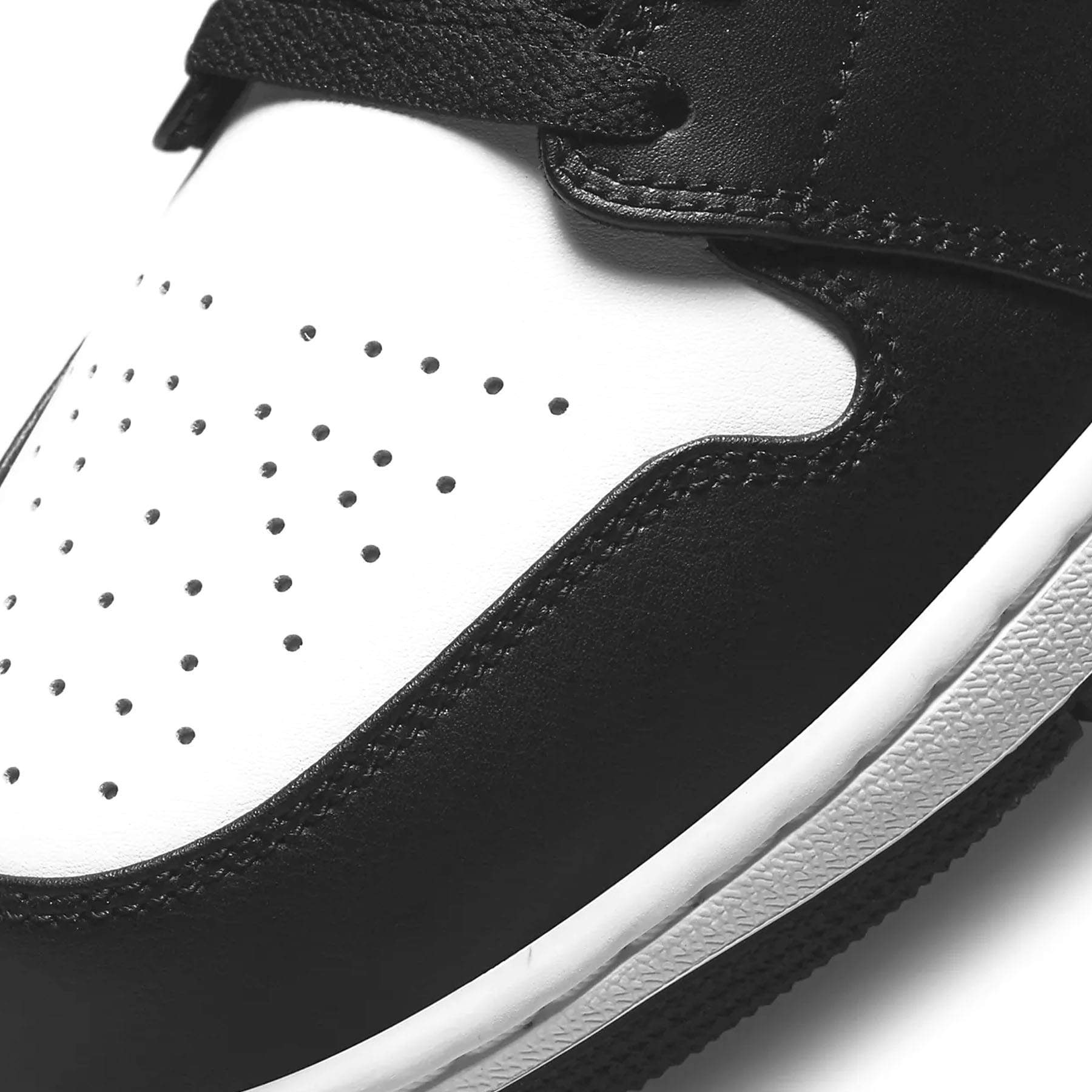 Air Jordan 1 Mid 'Racer Blue' - Kick Game