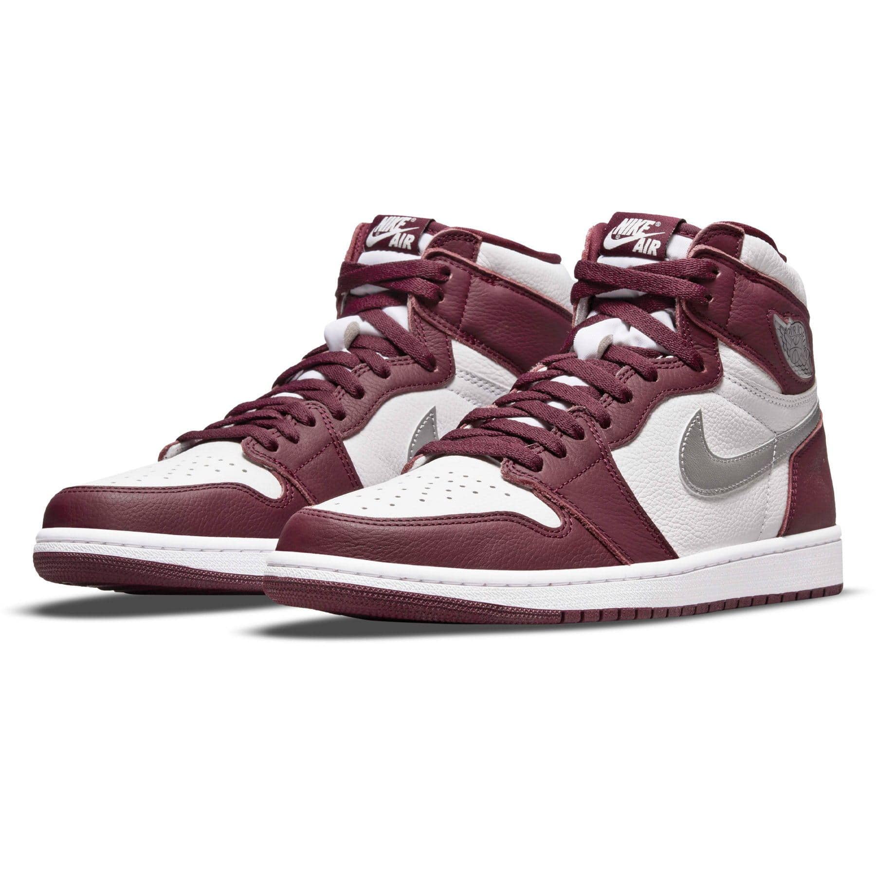 Air Jordan 1 Retro High OG 'Bordeaux' - Kick Game