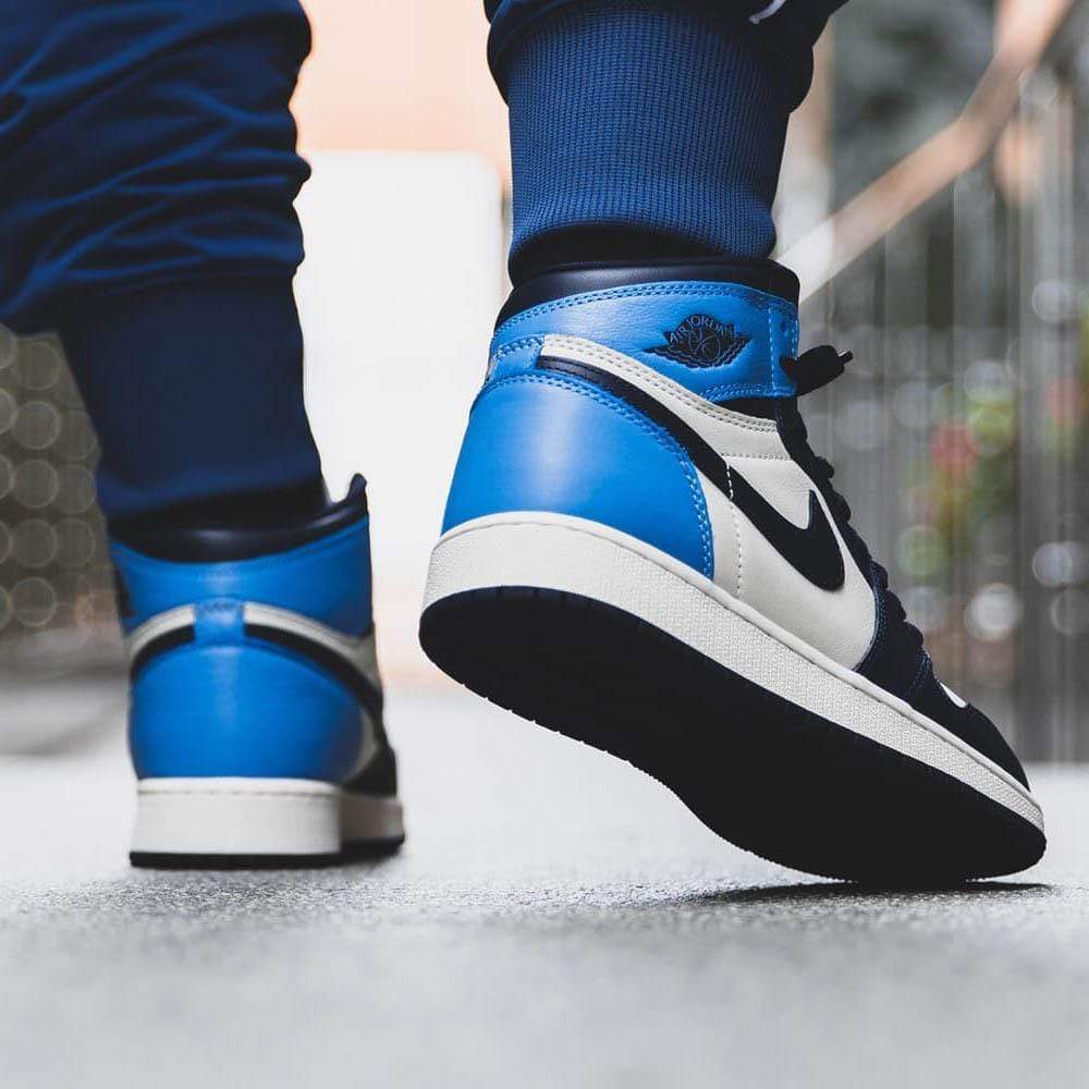 Air Jordan 1 Retro High OG 'Obsidian' UNC - Kick Game