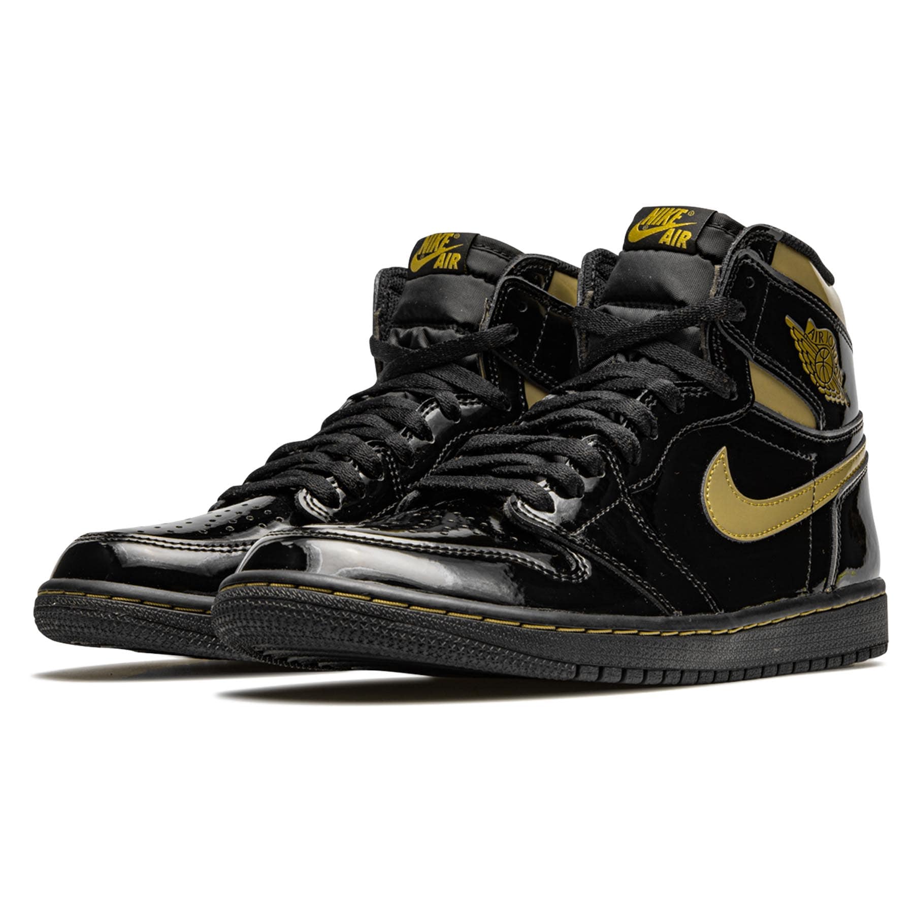 Air Jordan 1 Retro High OG 'Black Metallic Gold' - Kick Game
