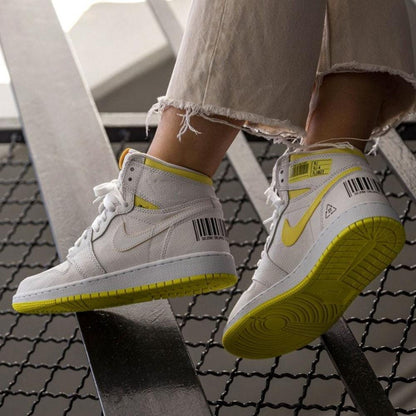 Air Jordan 1 Retro High OG GS 'First Class Flight' - Kick Game