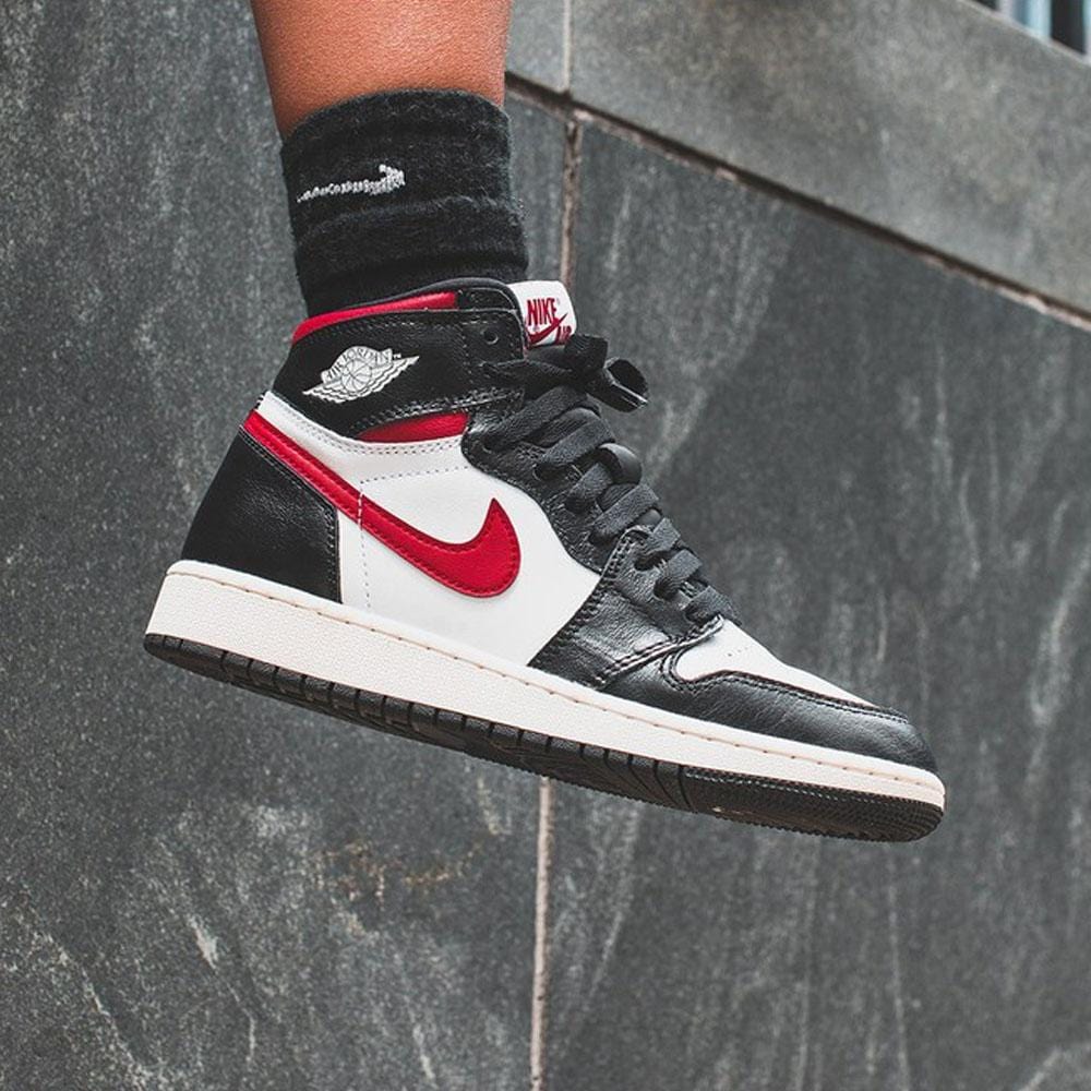 Air Jordan 1 Retro High OG GS 'Gym Red' - Kick Game