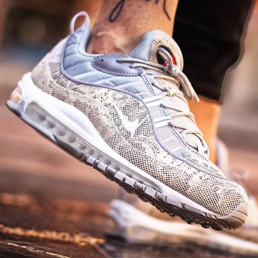 Nike x Supreme Air Max 98 'Cream-Reflect Silver'