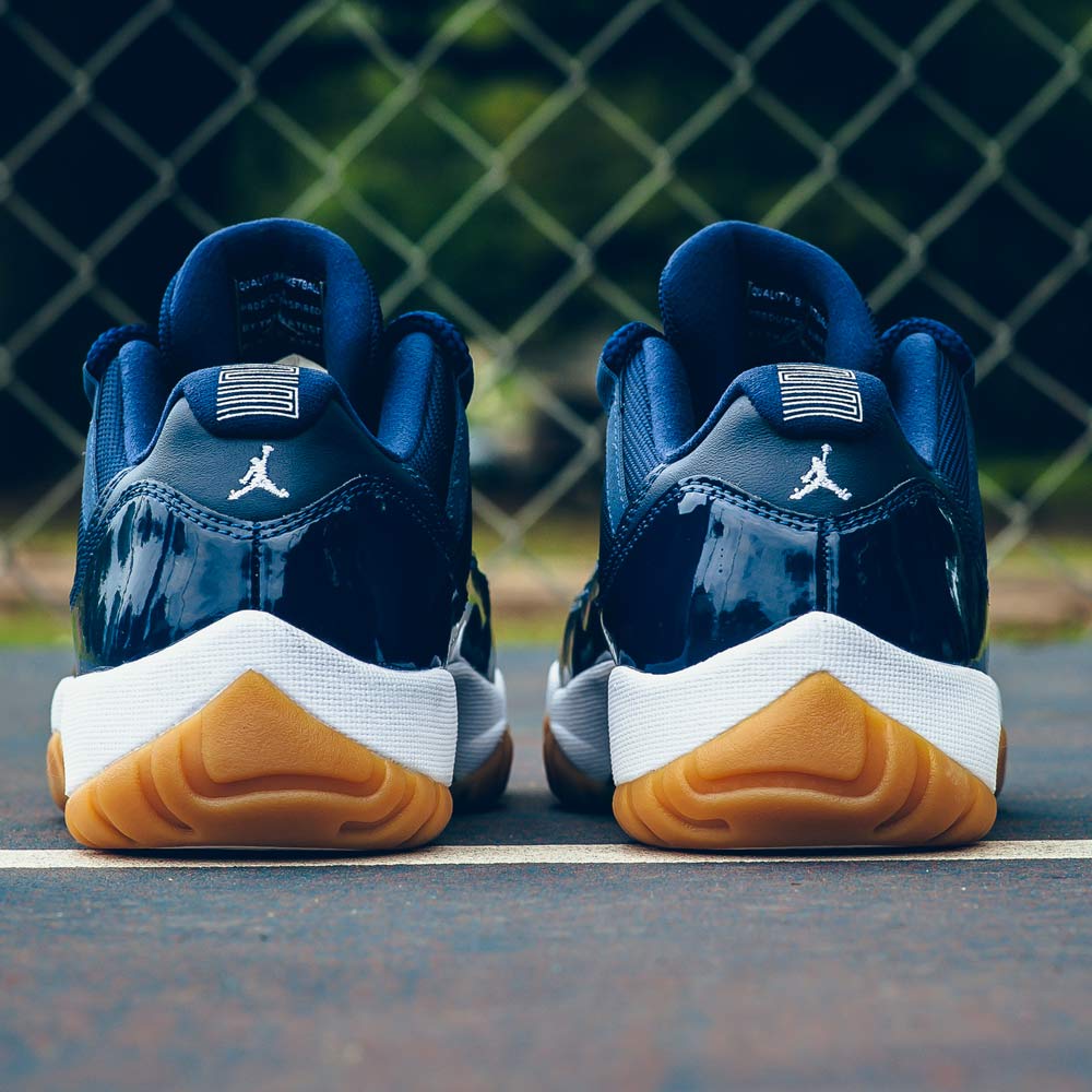 Air Jordan 11 Retro Low Midnight Navy - Kick Game