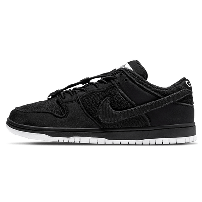 Gnarhunters x Nike Dunk Low SB 'Black' - Kick Game