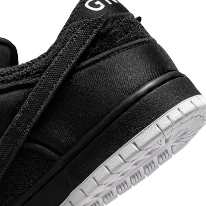Gnarhunters x Nike Dunk Low SB 'Black' - Kick Game