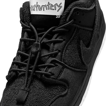 Gnarhunters x Nike Dunk Low SB 'Black' - Kick Game