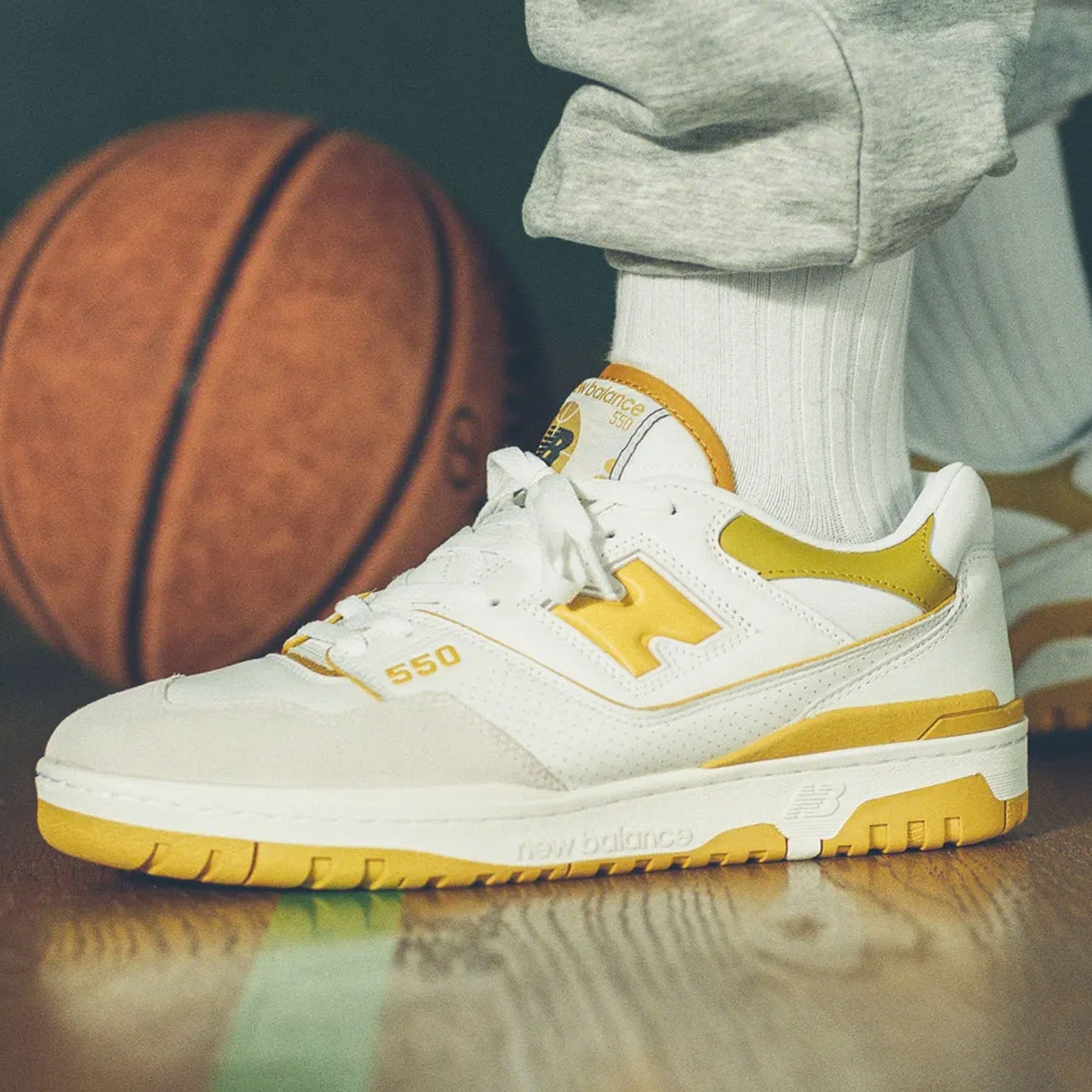 New Balance 550 Sea Salt 'Varsity Gold' - Kick Game