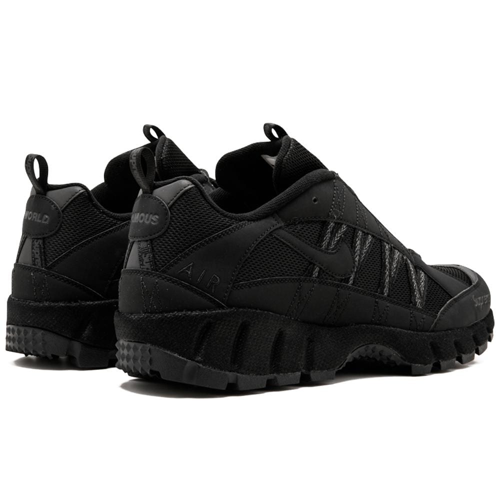 Supreme x Nike Air Humara 17 Black - Kick Game