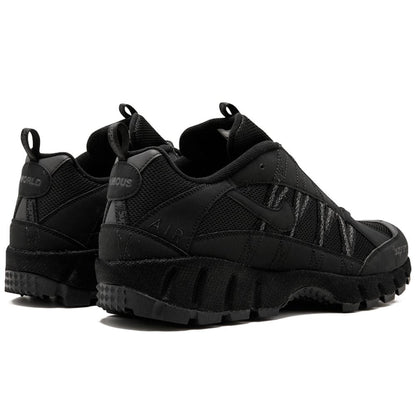 Supreme x Nike Air Humara 17 Black - Kick Game