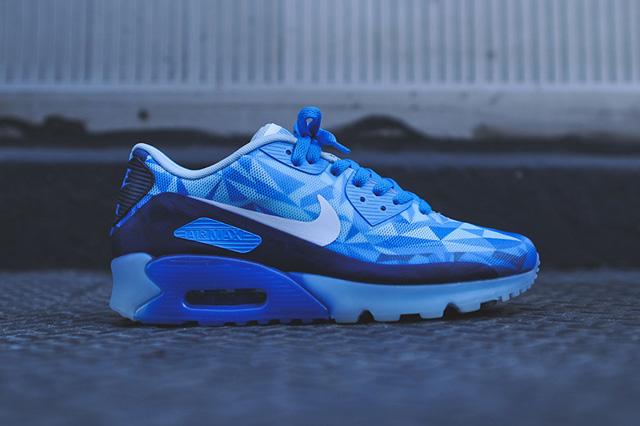 Nike Air Max 90 Ice Barely Blue - Kick Game