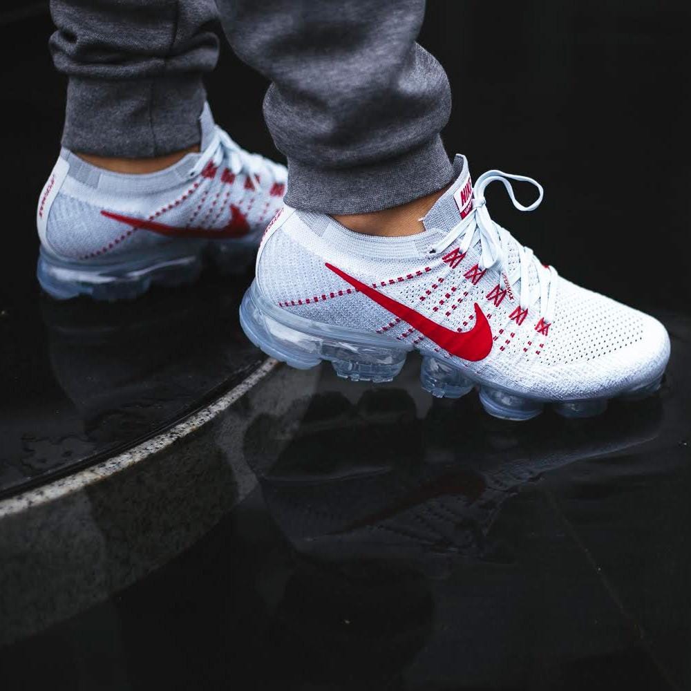 Nike Air Vapormax Flyknit Pure Platinum-University Red — Kick Game 