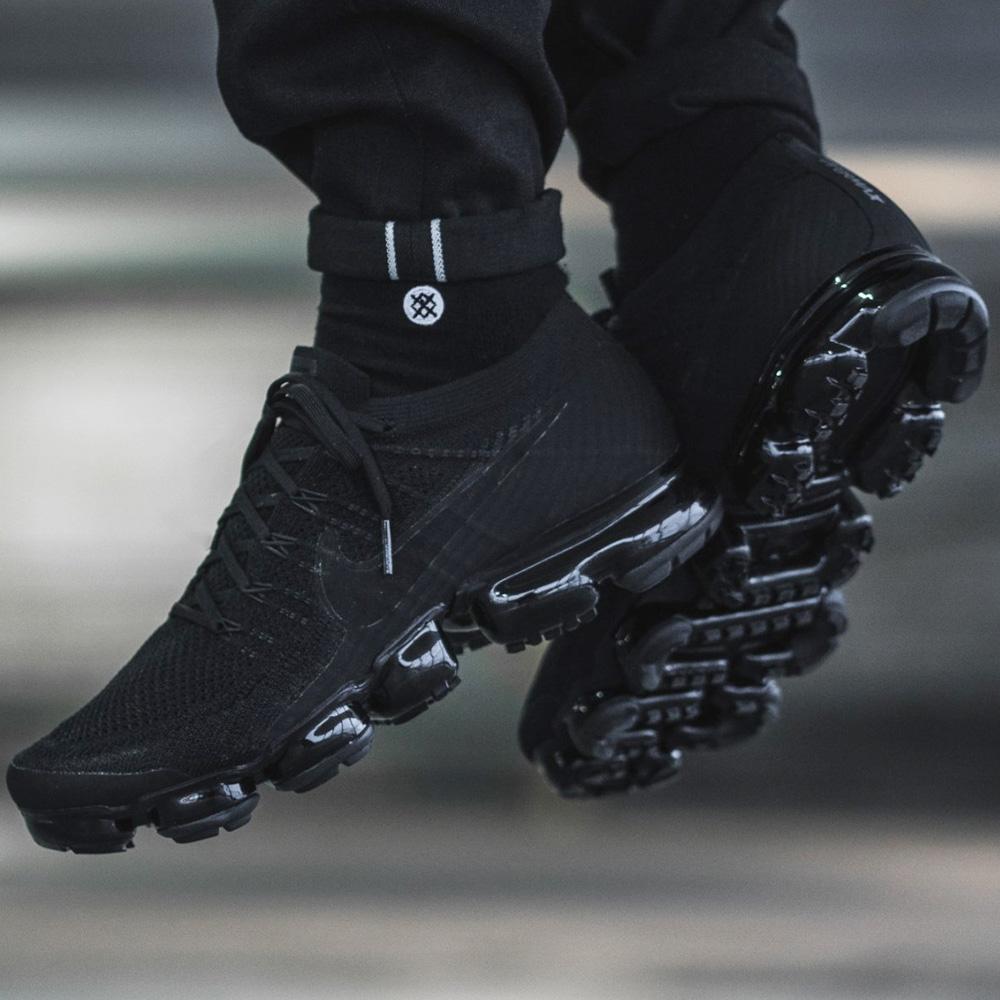 Nike Air Vapormax Flyknit Triple Black 2.0 - Kick Game