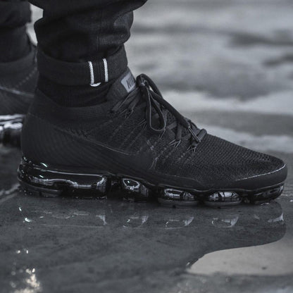 Nike Air Vapormax Flyknit Triple Black 2.0 - Kick Game