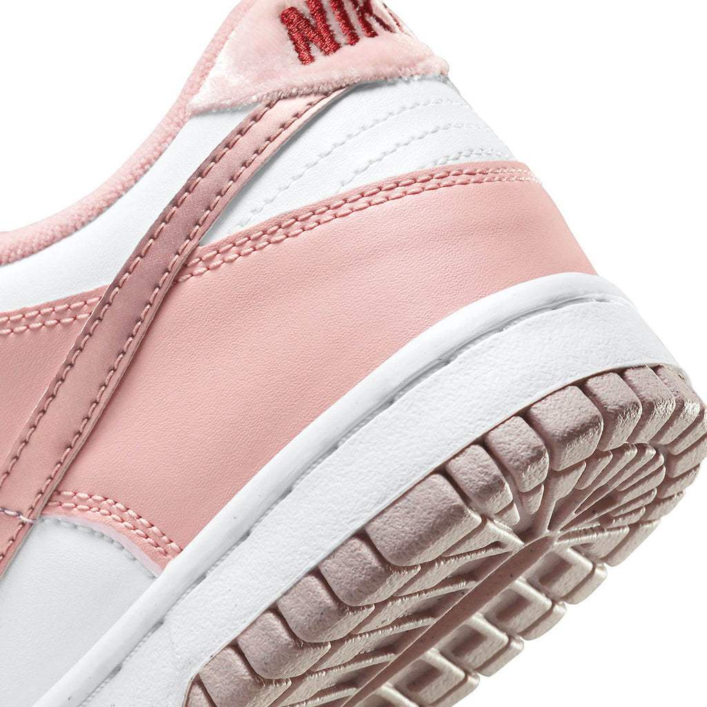 Nike LeBron Dunk Low GS 'Pink Velvet' - CerbeShops