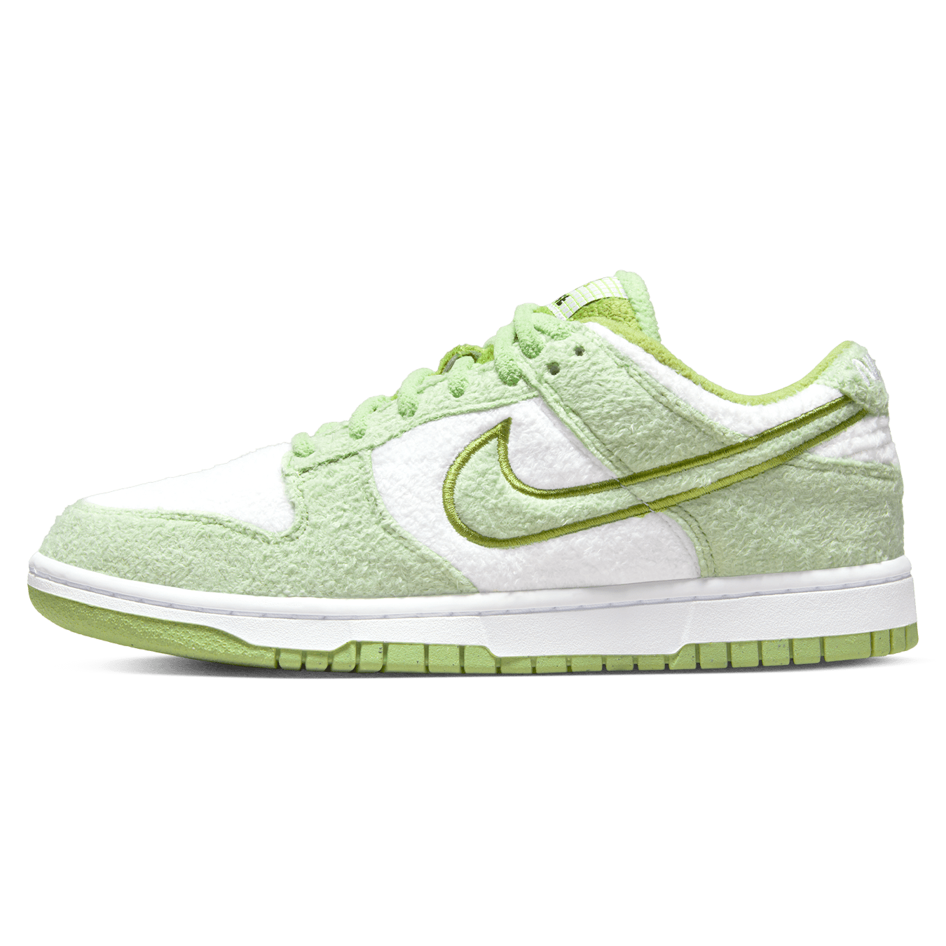 Nike Dunk Low SE Wmns 'Fleece - Honeydew' - Kick Game