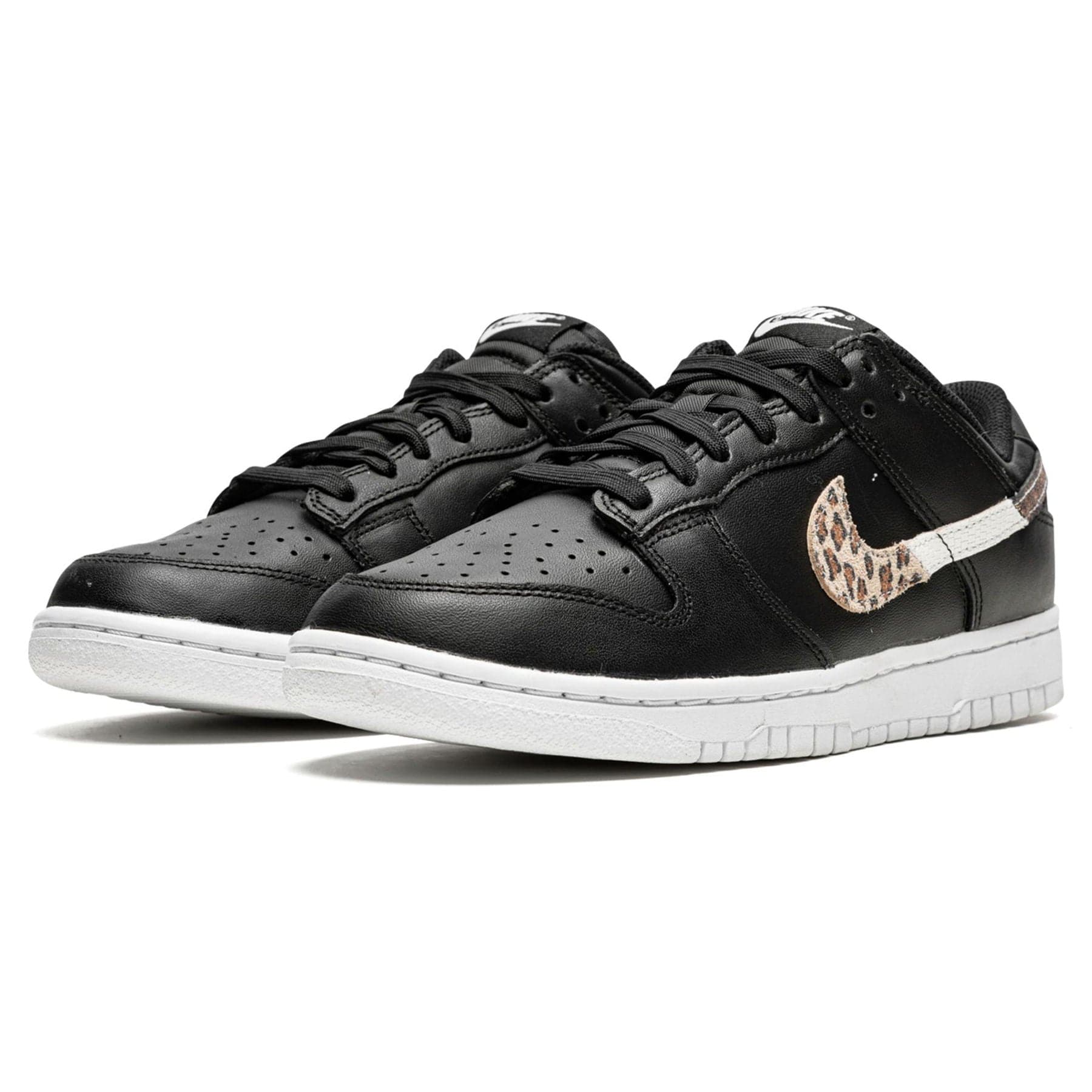 Nike Dunk Low SE Wmns 'Primal Black' - Kick Game