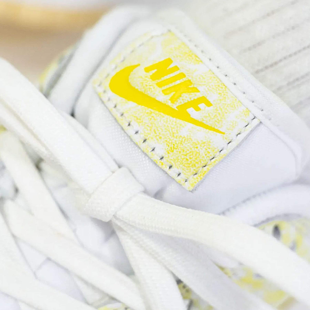 Nike Dunk Low OG Wmns 'Yellow Strike' - Kick Game