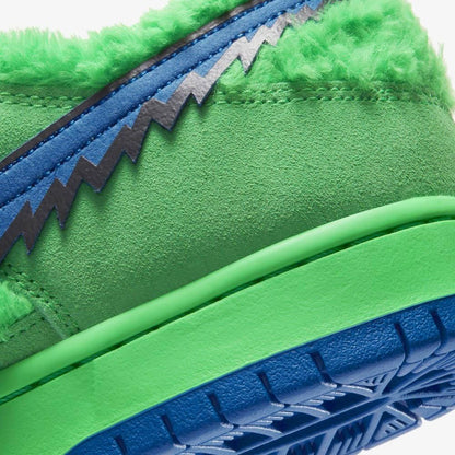 Grateful Dead x Nike Dunk Low SB 'Green Bear' - Kick Game